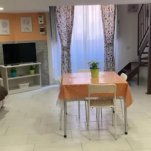  Dom wakacyjny Casa Kitea Włochy